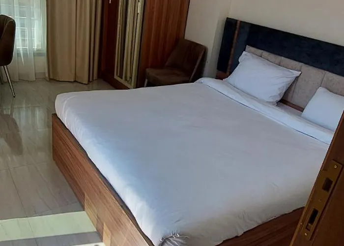 Apart Otel Lilyland & Waterpark 4*