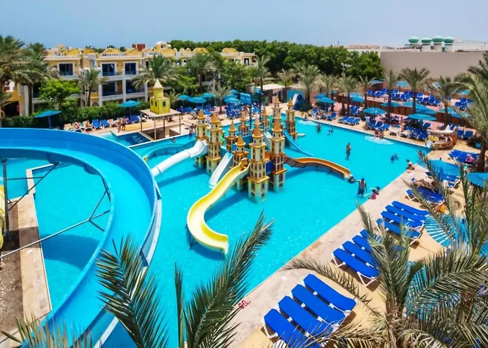 Lilyland & Waterpark 4*
